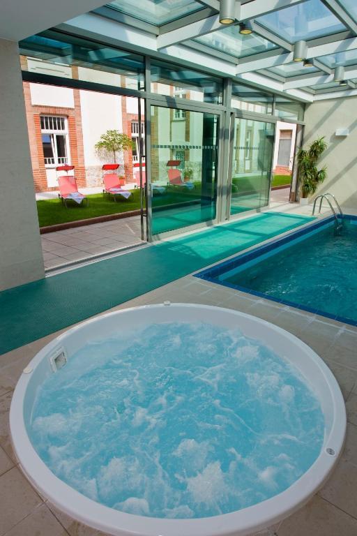 Hotel Sandor Pavillon Piest'any Ngoại thất bức ảnh